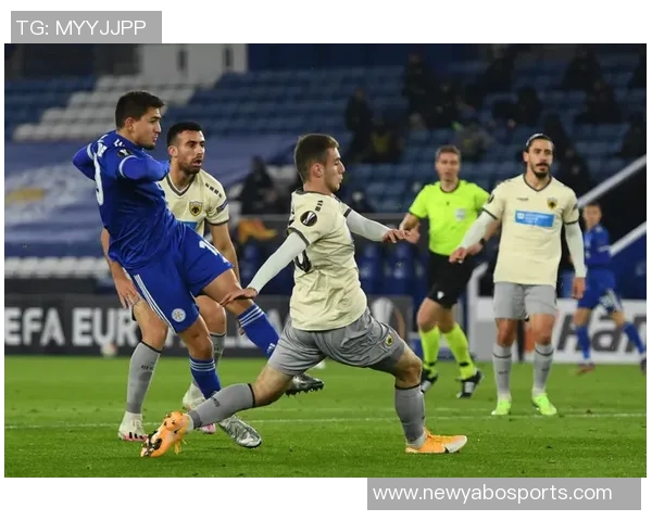 哨声响起后仍需全力封盖米诺特强调绝不能让对手看到球入网 哨声响起后仍需全力封盖米诺特强调绝不能让对手看到球入网