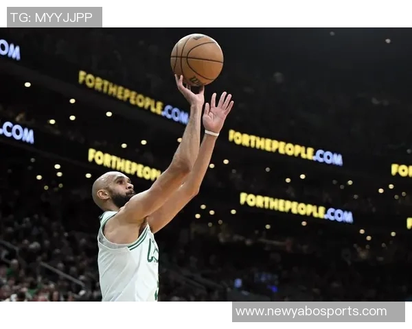 德里克怀特状态起伏16投6中三分球表现不佳但仍贡献16分5助攻2盖帽