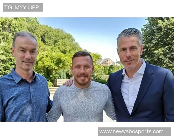 英媒称威尔士主帅贝拉米推荐拜仁关注卡迪夫城19岁后卫劳勒